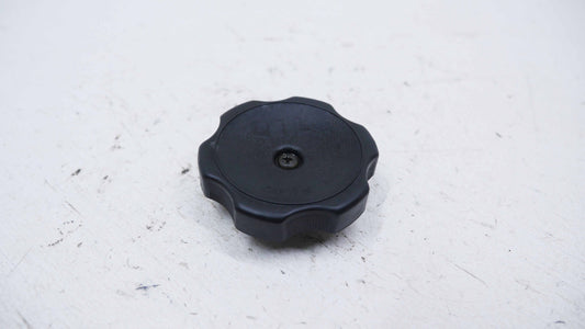 Oil Cap - Fits Mitsubishi Verada KL-KW 2003-2005