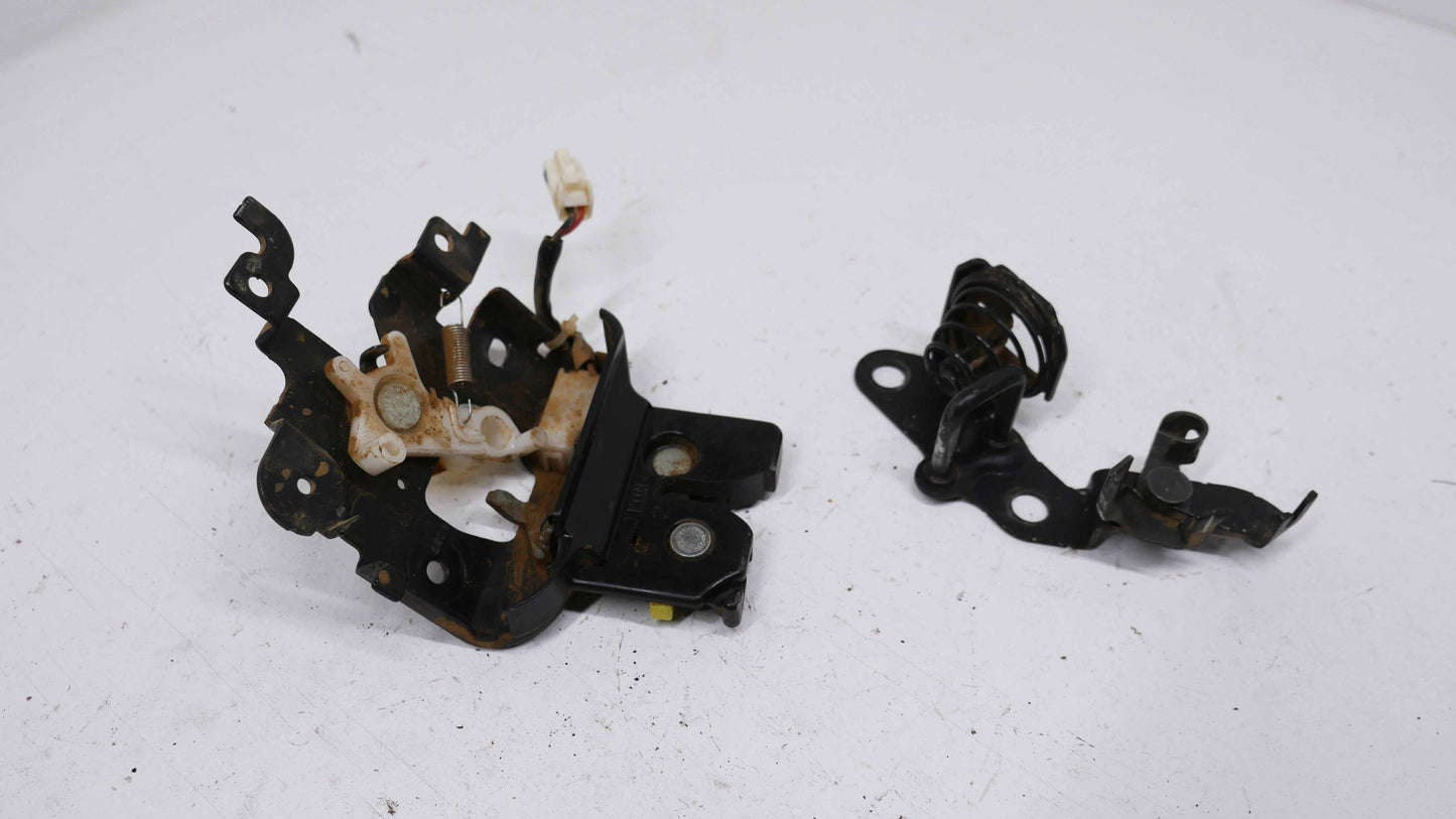 Sedan Boot Latch Mechanism and Striker Plate - Fits Mazda 3 BK SP23 2003-2009