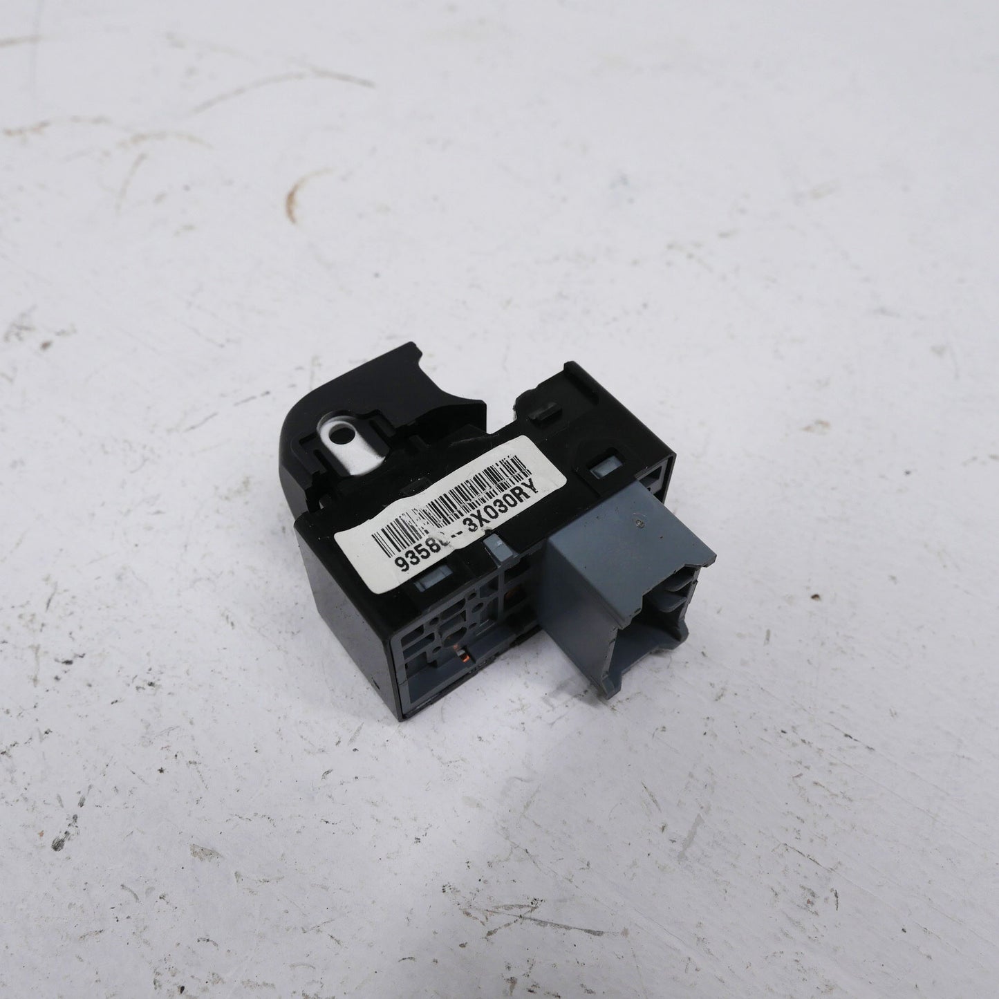 Power Window Switch - Fits Hyundai Elantra MD Premium 2011-2015