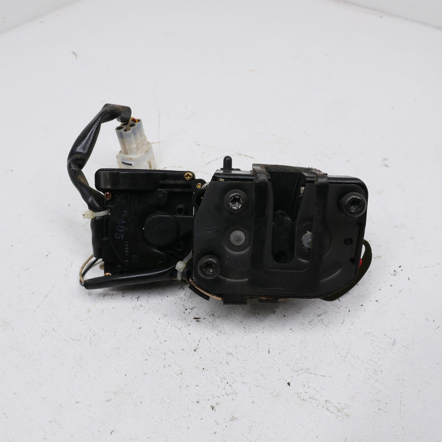 RH Rear Door Lock Latch Actuator - Fits Ford Falcon AU SR 1998-2002