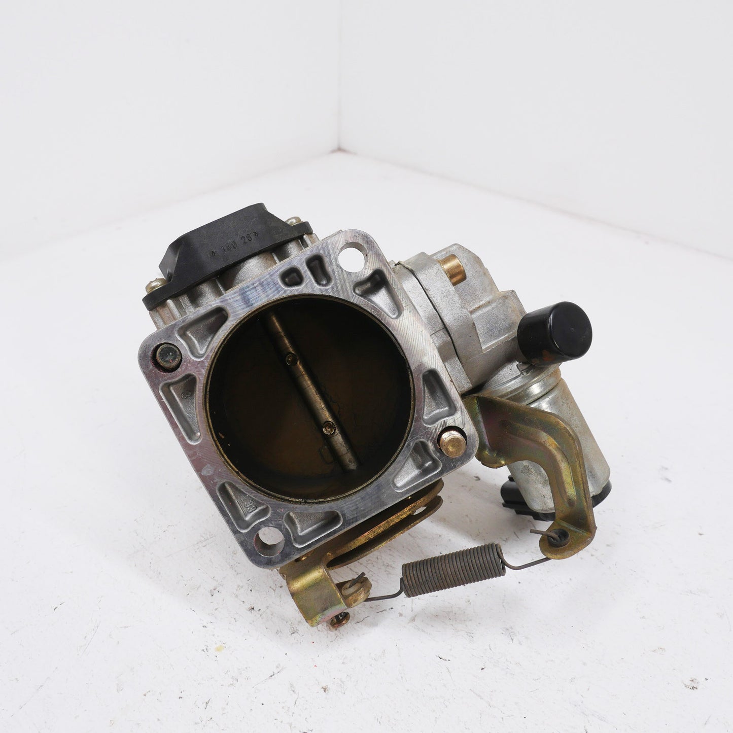 Throttle Body 6 Cylinder AU3 - Fits Ford Falcon AU SR 1998-2002