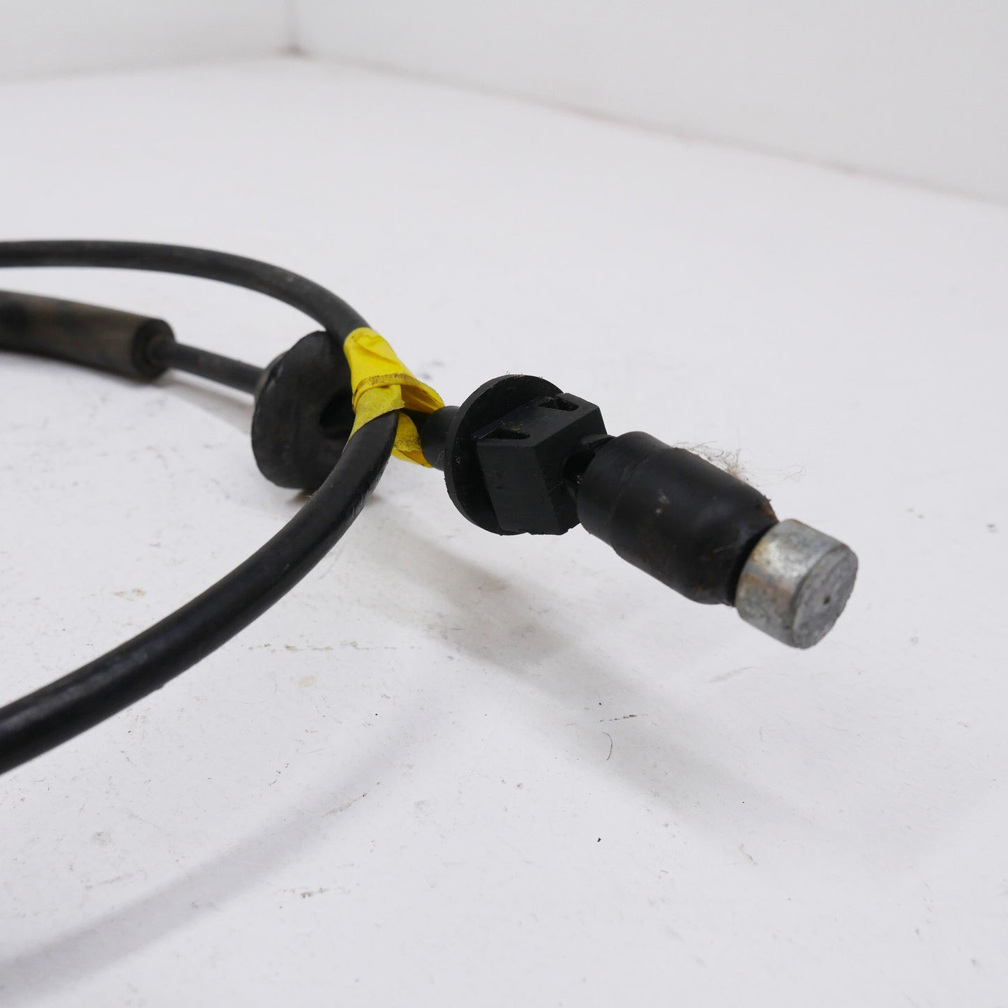 Throttle Cable 6 Cylinder - Fits Ford Falcon AU SR 1998-2002