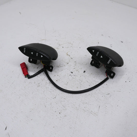 Steering Wheel Controls (Un Tested)- Fits Holden Commodore VT 1997-2000