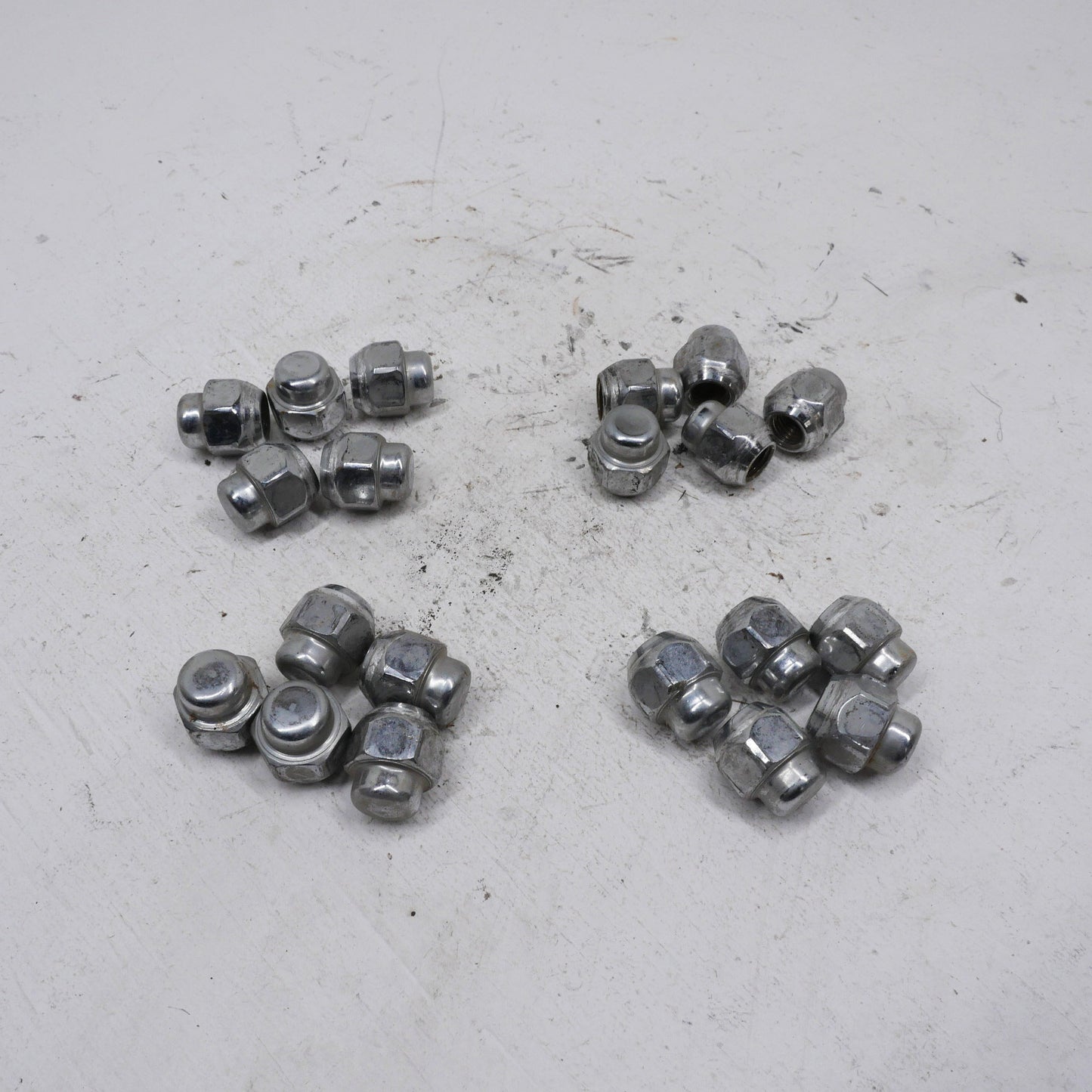 20 x Wheel Nuts - Fits Mazda 3 BL 2010-2013