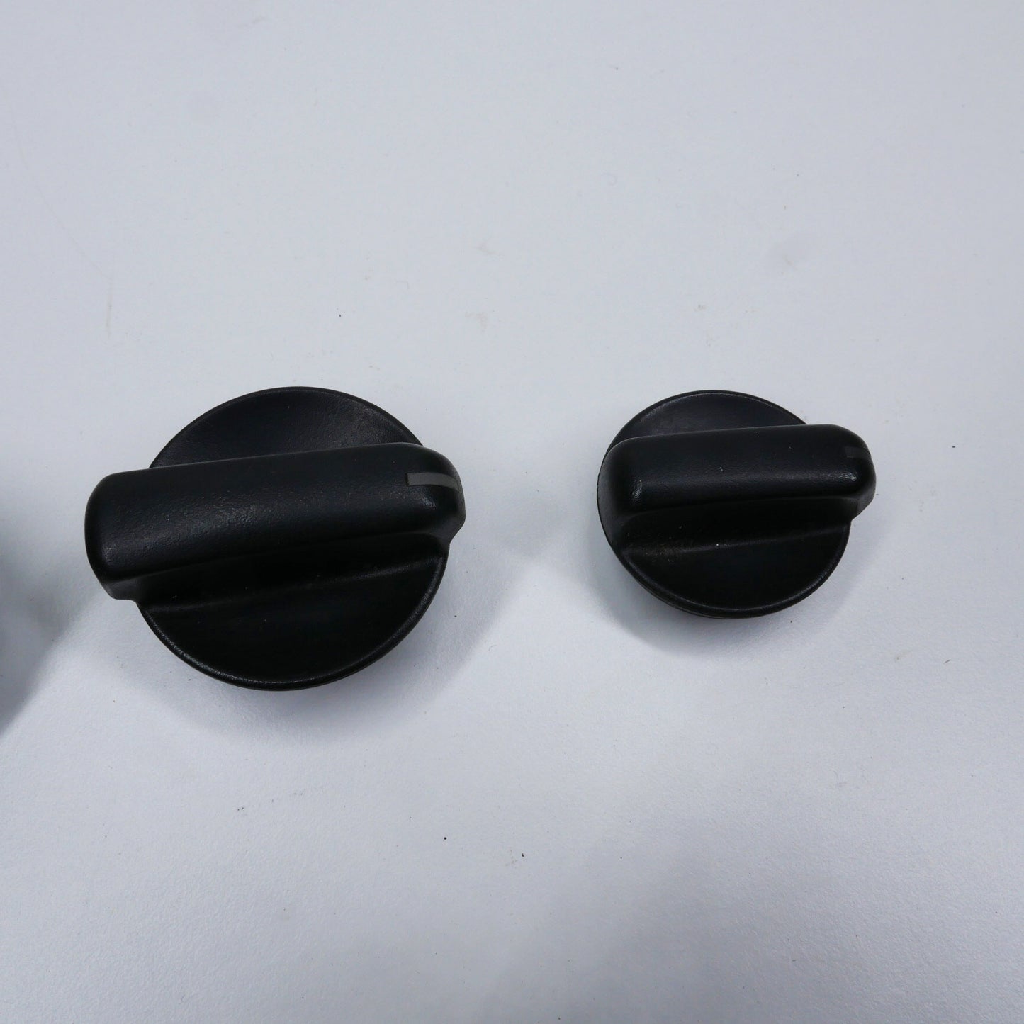 Heater Control Knobs Black - Fits Mitsubishi Lancer CS Facelift 2002-2007