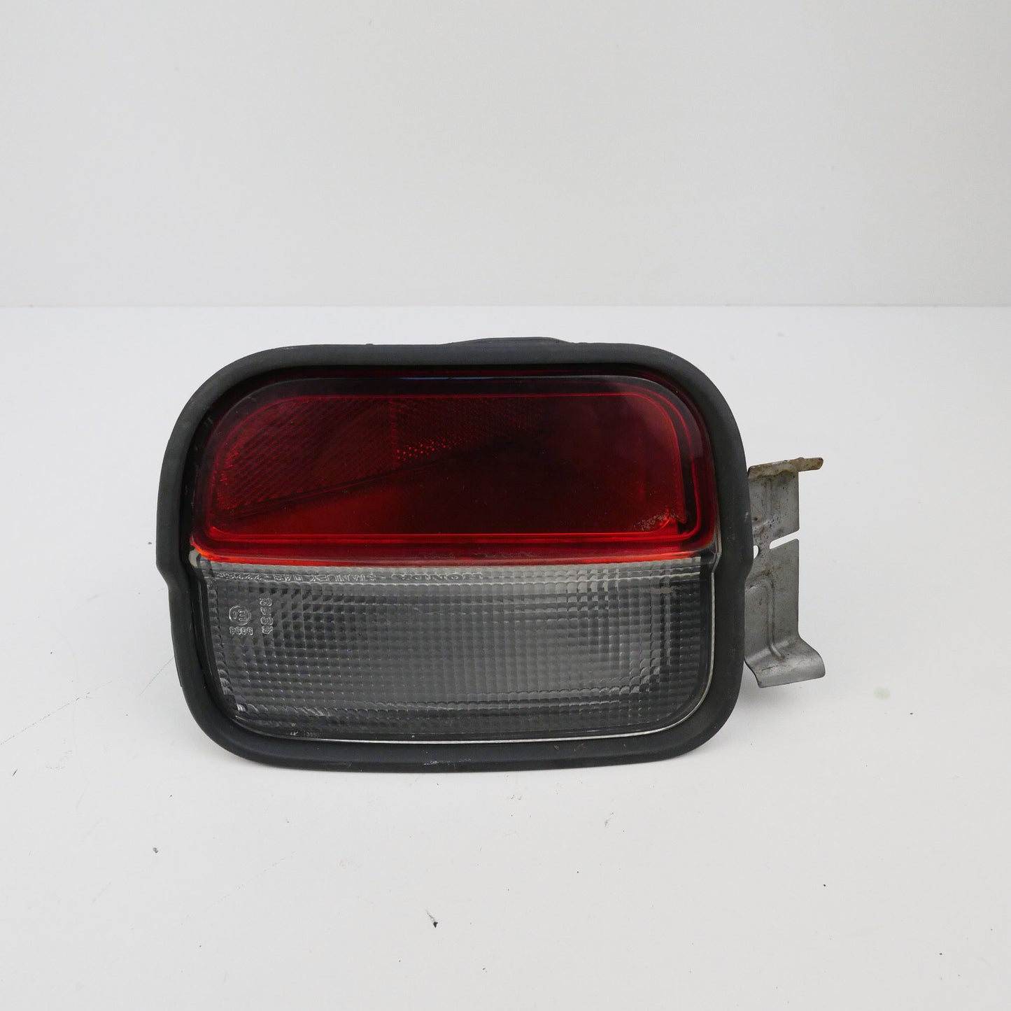 RH Rear Bumper Brake Light and Reverse Lens - Fits Honda CRV RD1 SUV Gen1 1997-2001