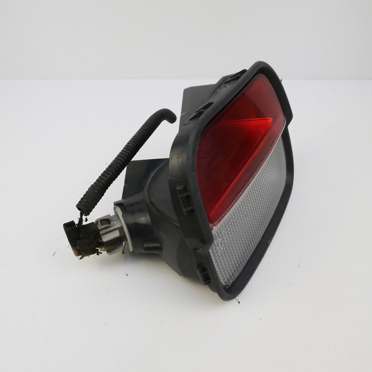 RH Rear Bumper Brake Light and Reverse Lens - Fits Honda CRV RD1 SUV Gen1 1997-2001