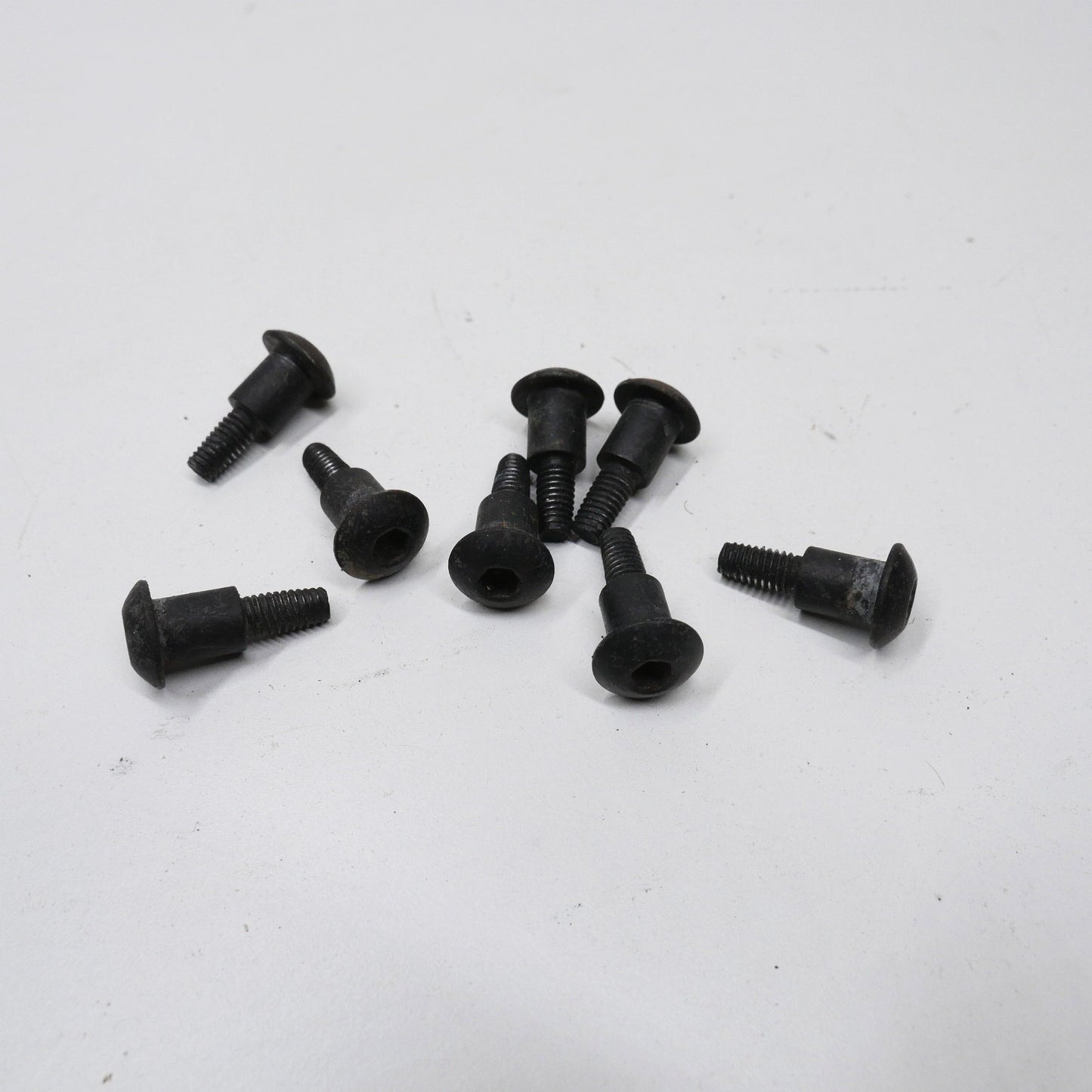 Ignition Coil Pack Cover Screws - Fits Ford Ford Falcon BA Wagon 2002-2005