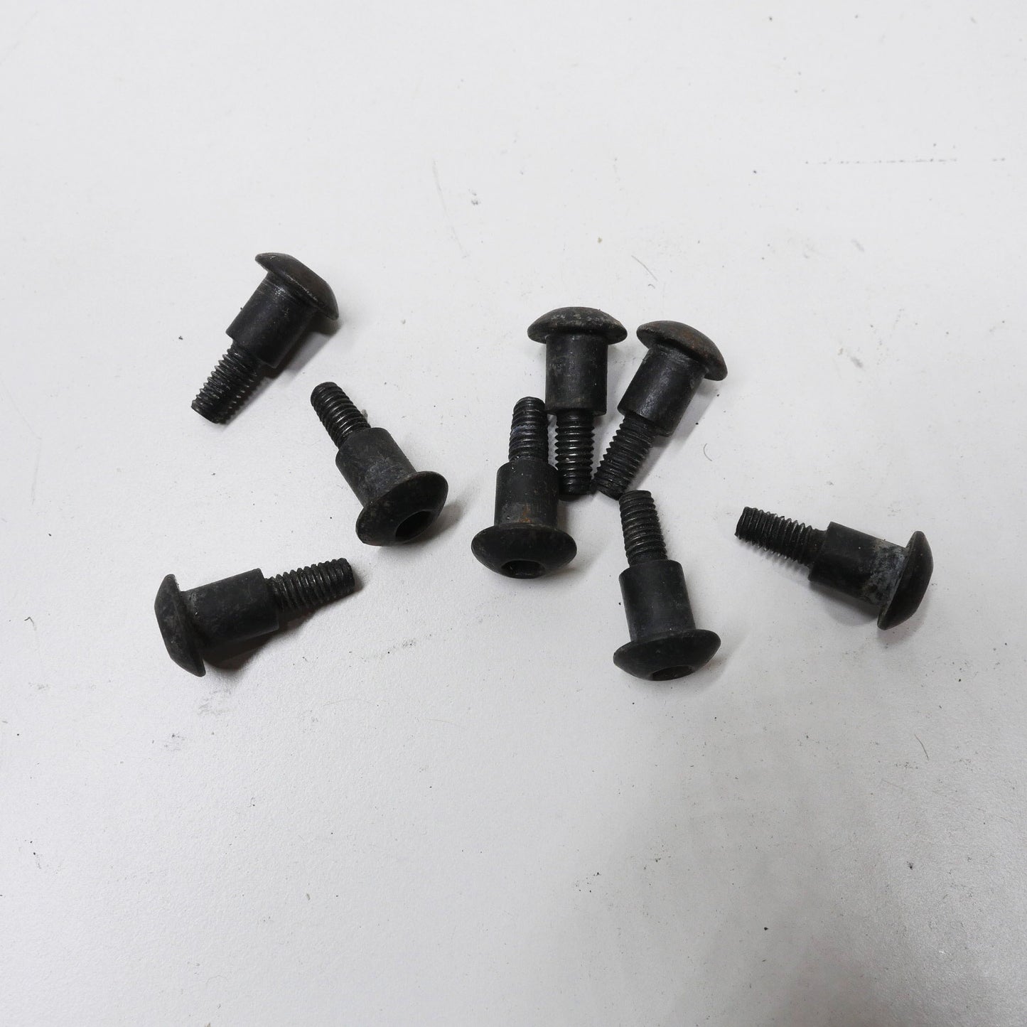 Ignition Coil Pack Cover Screws - Fits Ford Ford Falcon BA Wagon 2002-2005