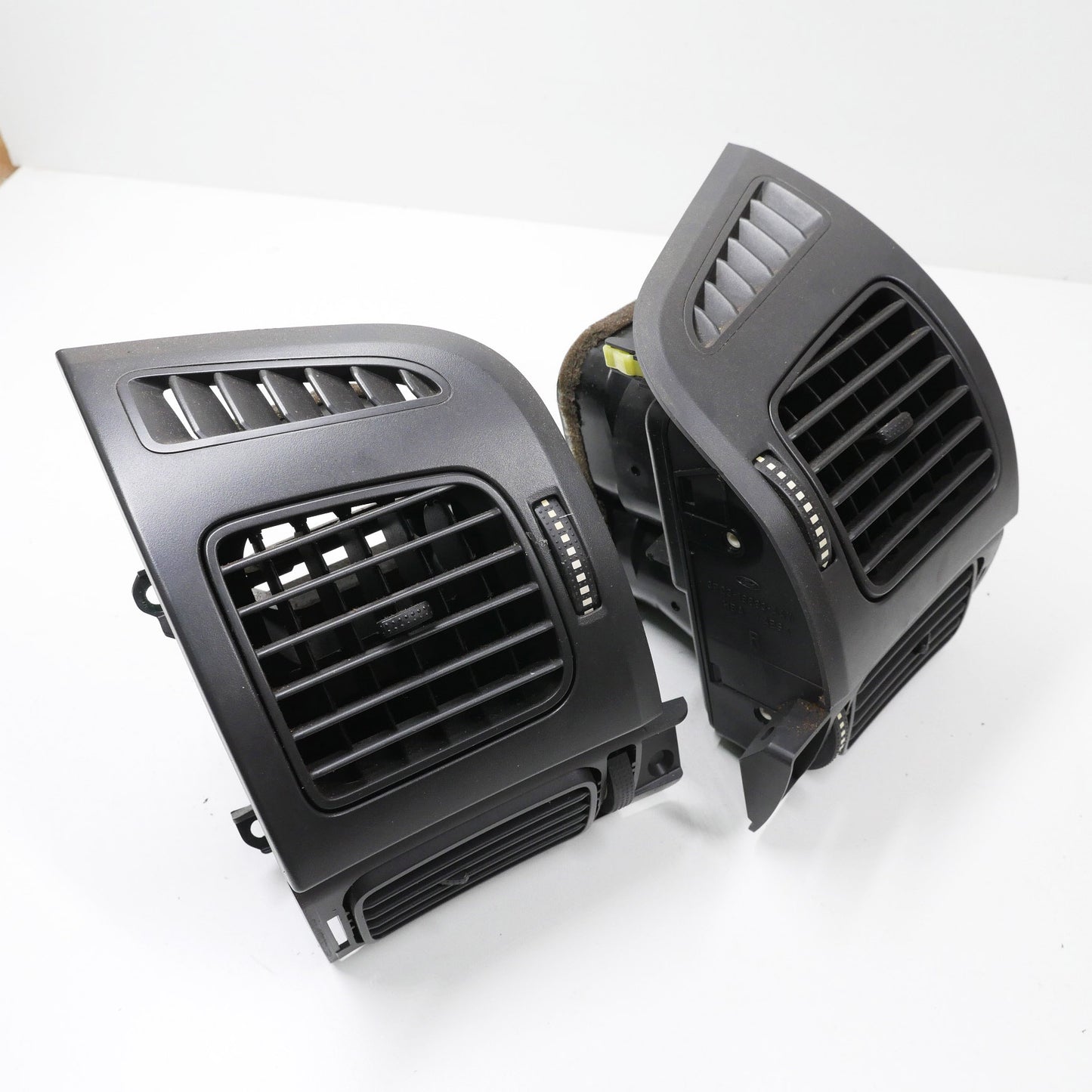 LH and RH Dash Vents Black - Fits Ford Ford Falcon BA Wagon 2002-2005