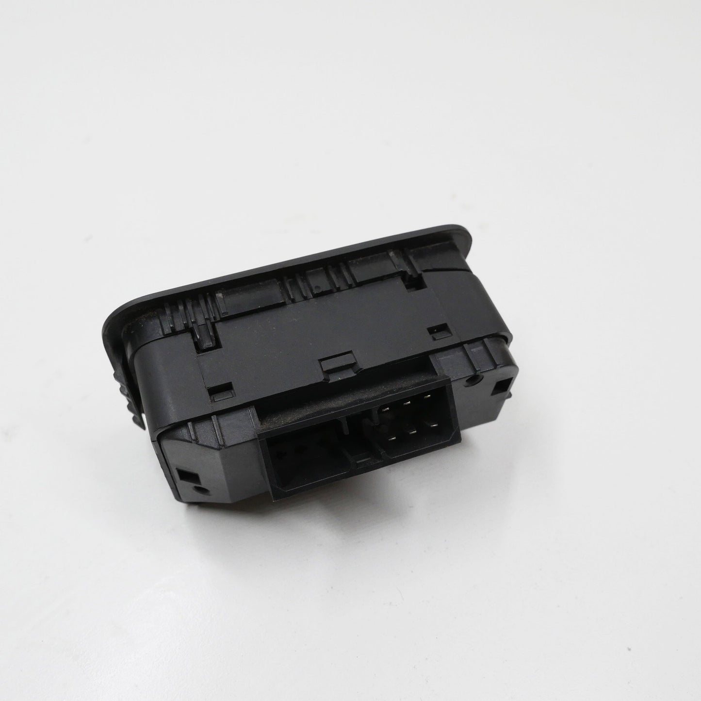 Window Switches Front Doors Only - Fits Ford Ford Falcon BA Wagon 2002-2005