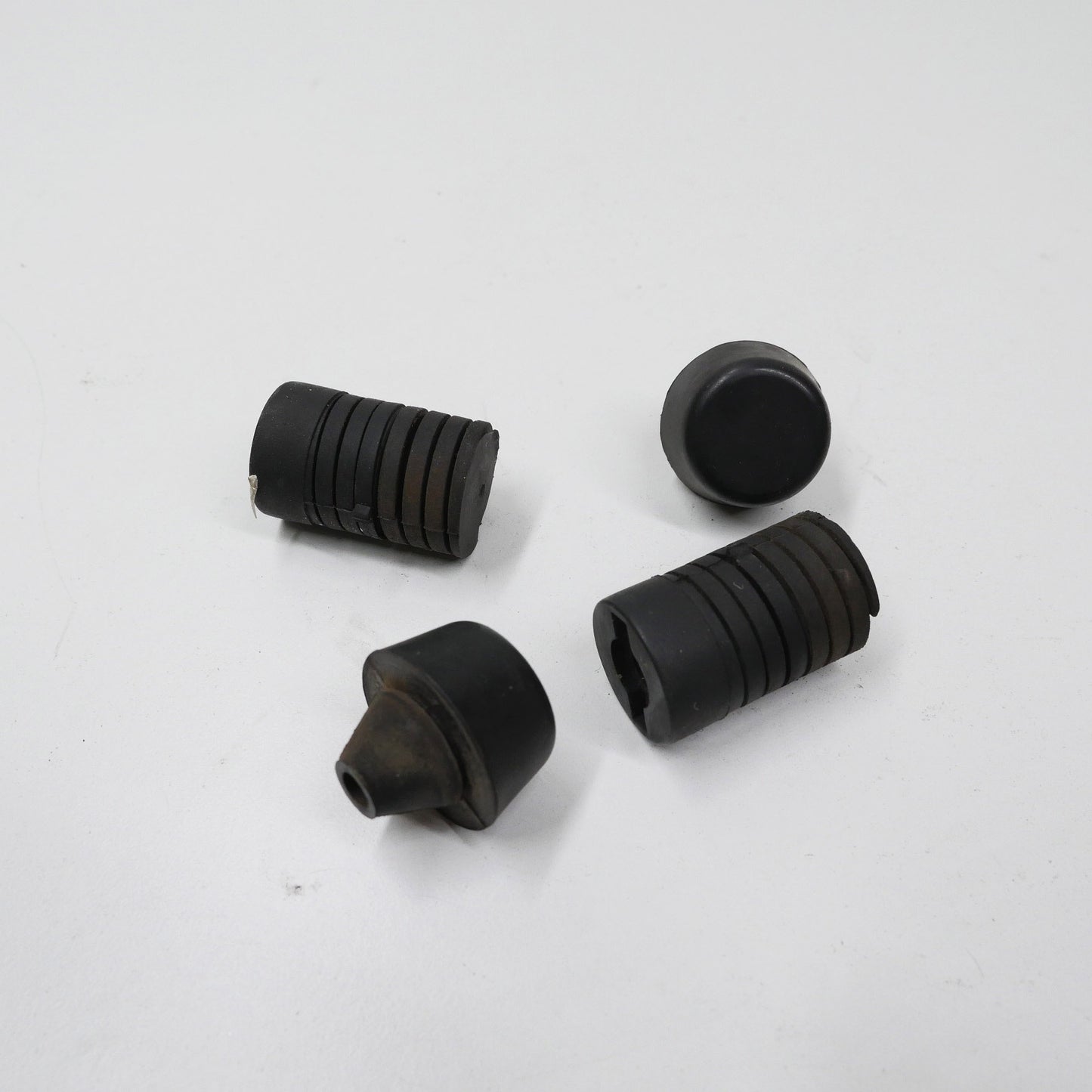 Bonnet Rubber Bump Stops - Fits Subaru Forester SG EJ25 2002-2008