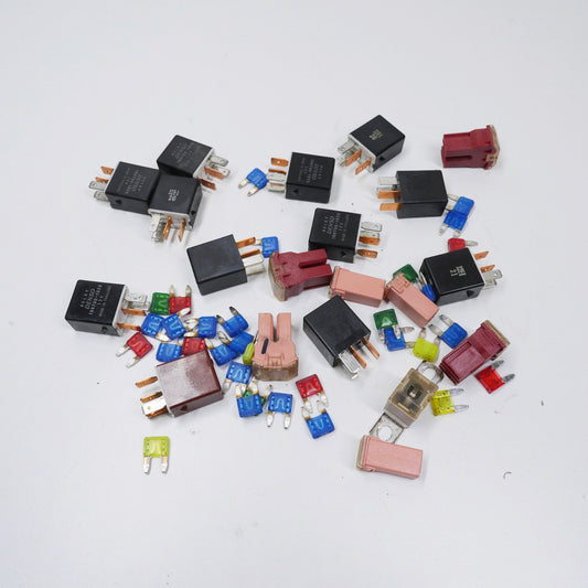 Assorted Fuses and Relays - Fits Subaru Forester SG EJ25 2002-2008