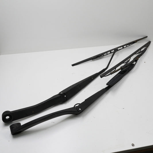 Front Windshield Wiper Arms - Fits Subaru Forester SG EJ25 2002-2008